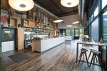 slide_{{ restaurant.titre }}_{{ media.id }}
