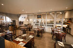 slide_{{ restaurant.titre }}_{{ media.id }}