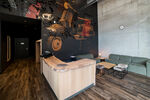 slide_{{ restaurant.titre }}_{{ media.id }}