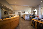slide_{{ restaurant.titre }}_{{ media.id }}