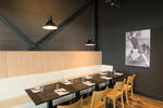 slide_{{ restaurant.titre }}_{{ media.id }}